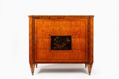 Piccola Credenza Neoclassica