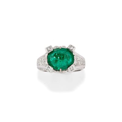 Anello con Smeraldo