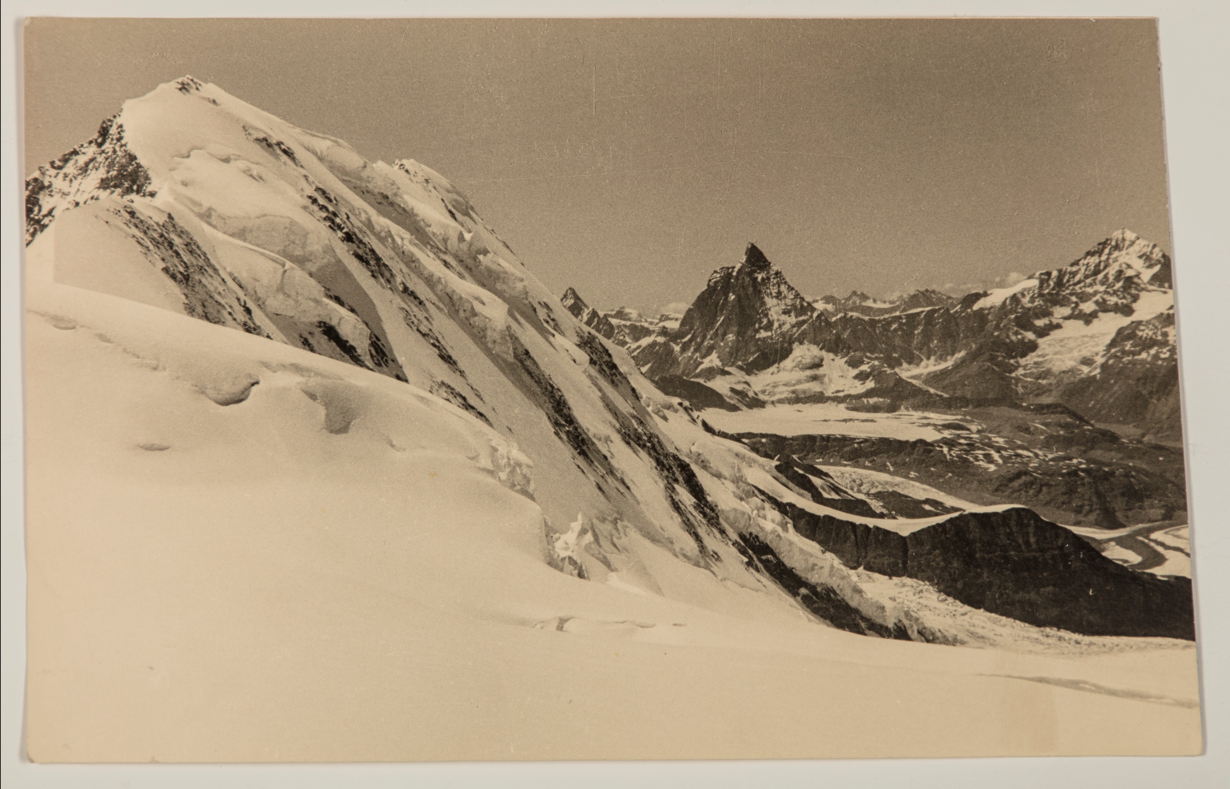Cesare Giulio - Catena Alpina con Cervino (foto Panoramica)