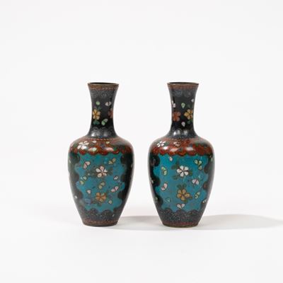 Coppia di Vasetti in Smalti Cloisonnè, Cina Secolo XX