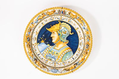 Piatto da Parata in Maiolica Policroma. Manifattura di Ginori, Fine Secolo XIX