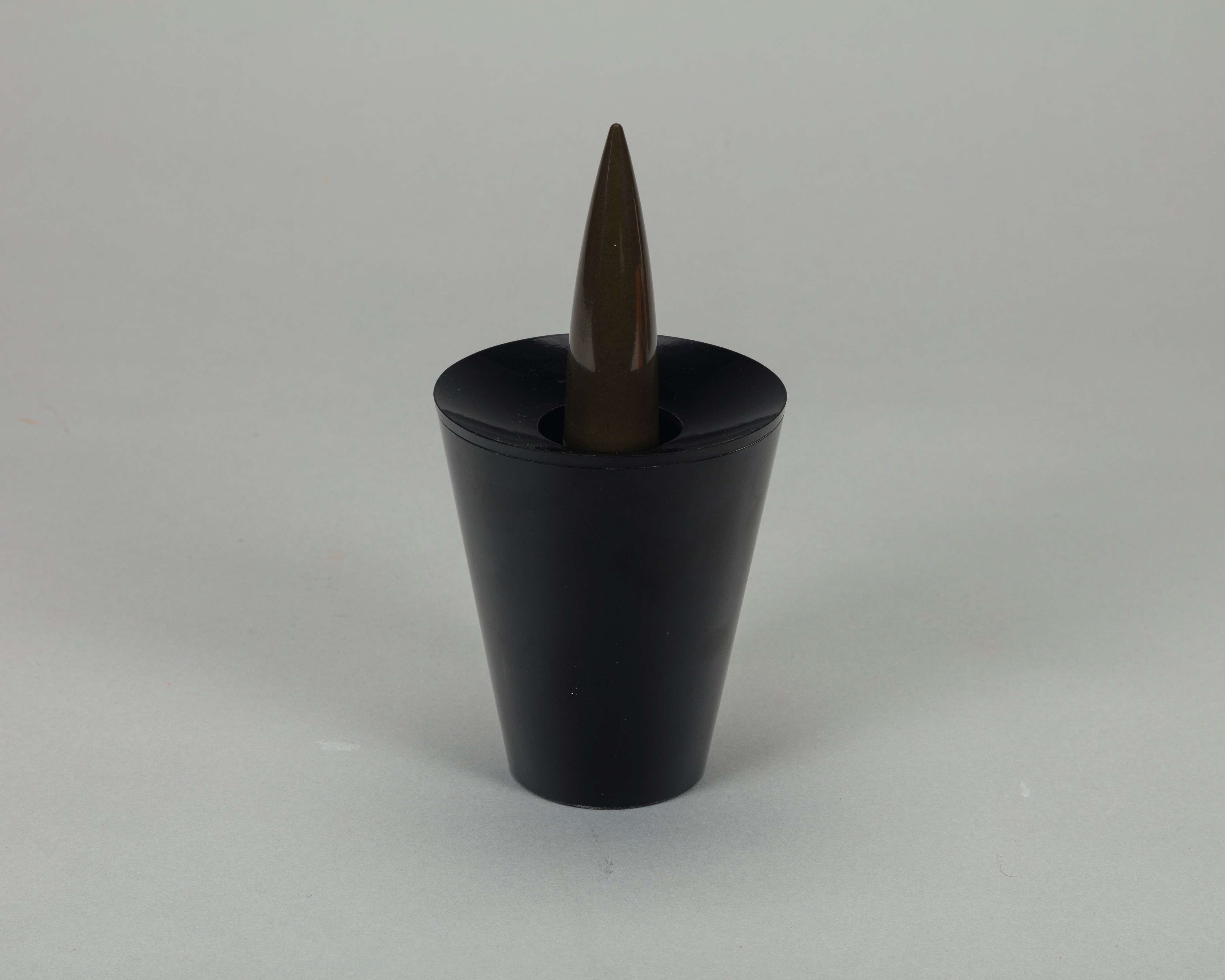 Sergio Asti, Bruno Munari, Anna Castelli Ferrieri, Enzo Mari, Philippe Starck - Collezione di Cin...