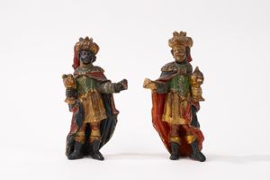  - Two Magi in carved and lacquered wood, 18th - 19th century