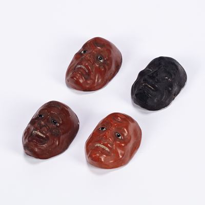 Quattro Piccole Maschere Kabuki, Giappone, Periodo Meiji (1868-1912)