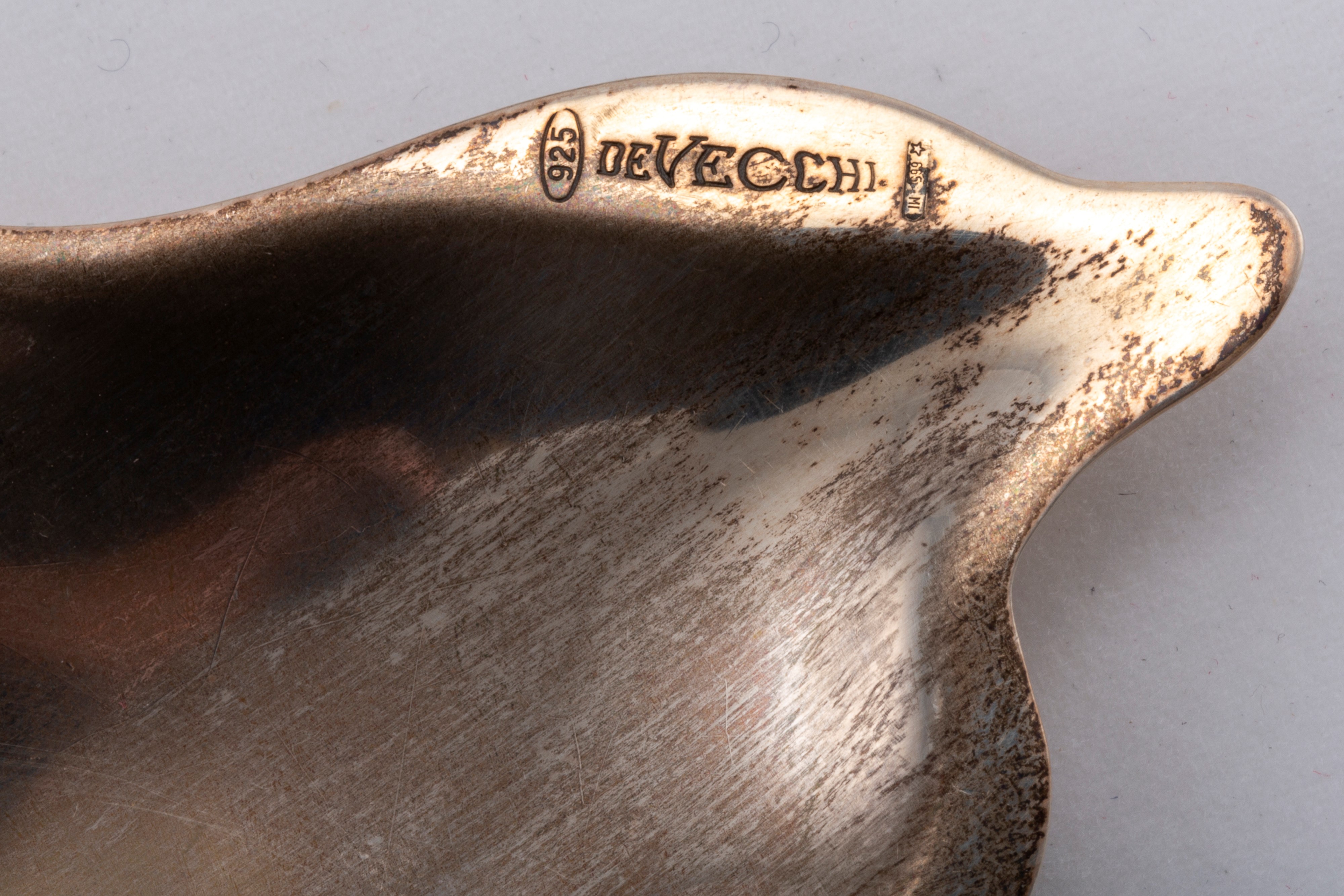 Quattro oggetti firmati