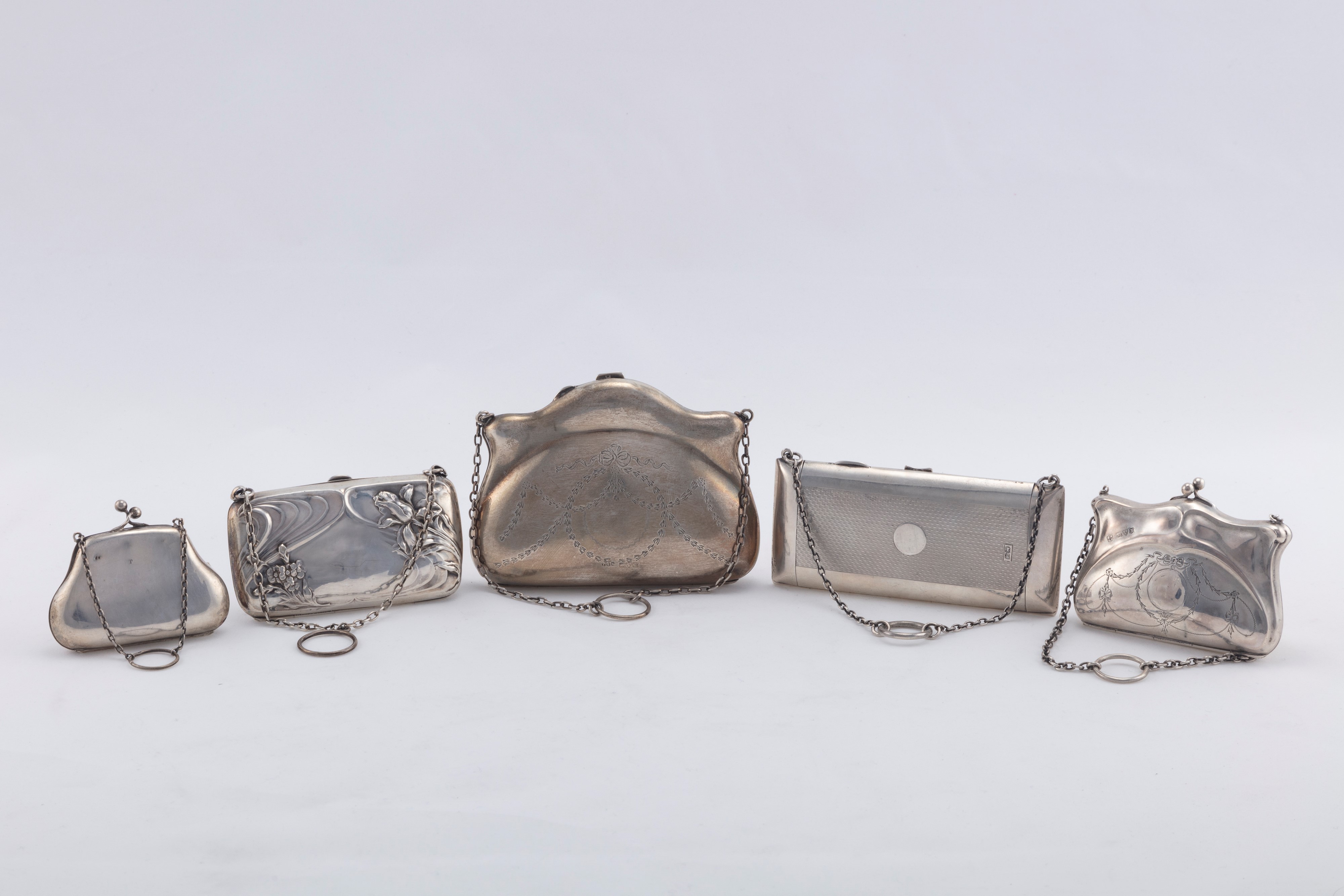 Cinque portamonete a foggia di borsetta