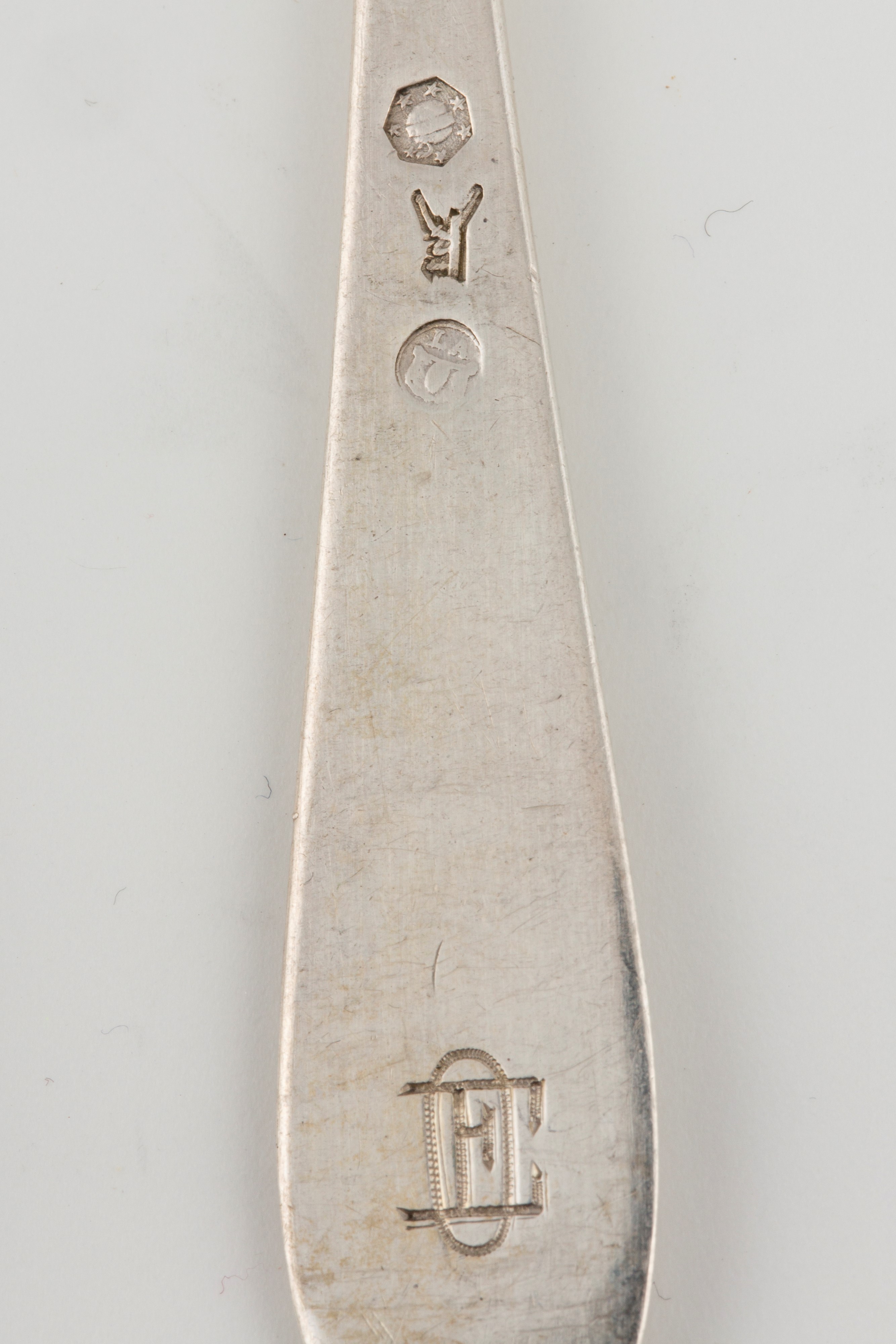 Servizi di posate differenti