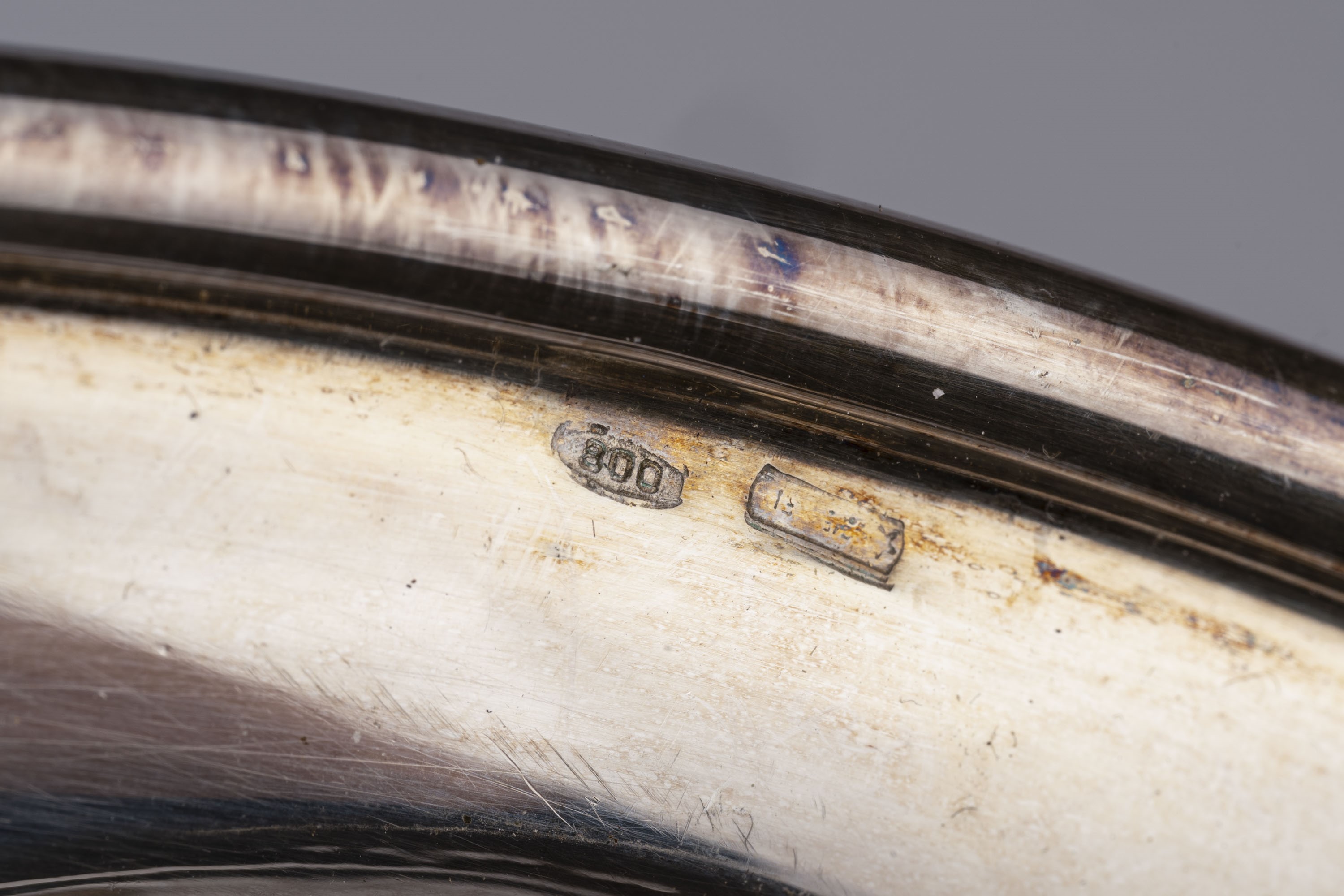 Lotto di cinque oggetti