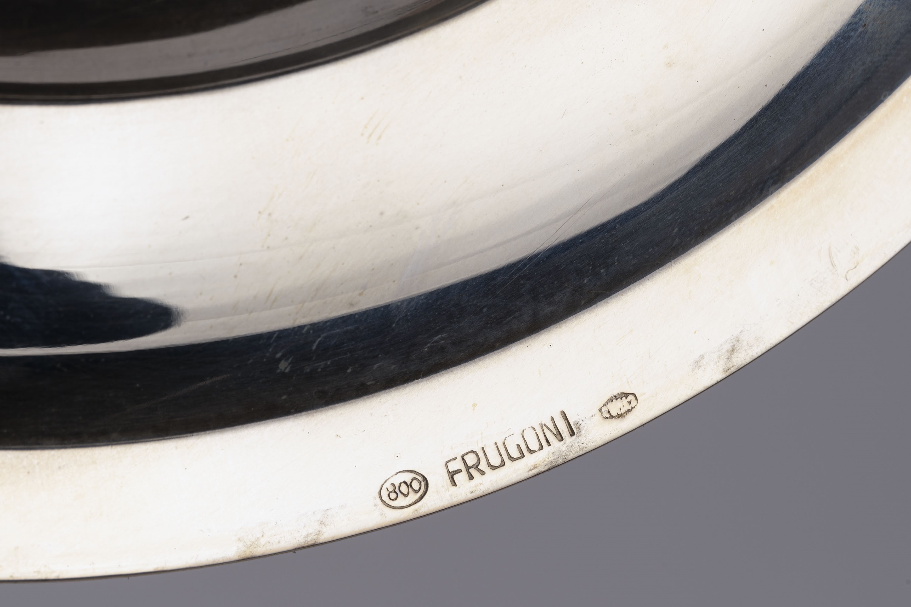 Lotto di diciotto oggetti