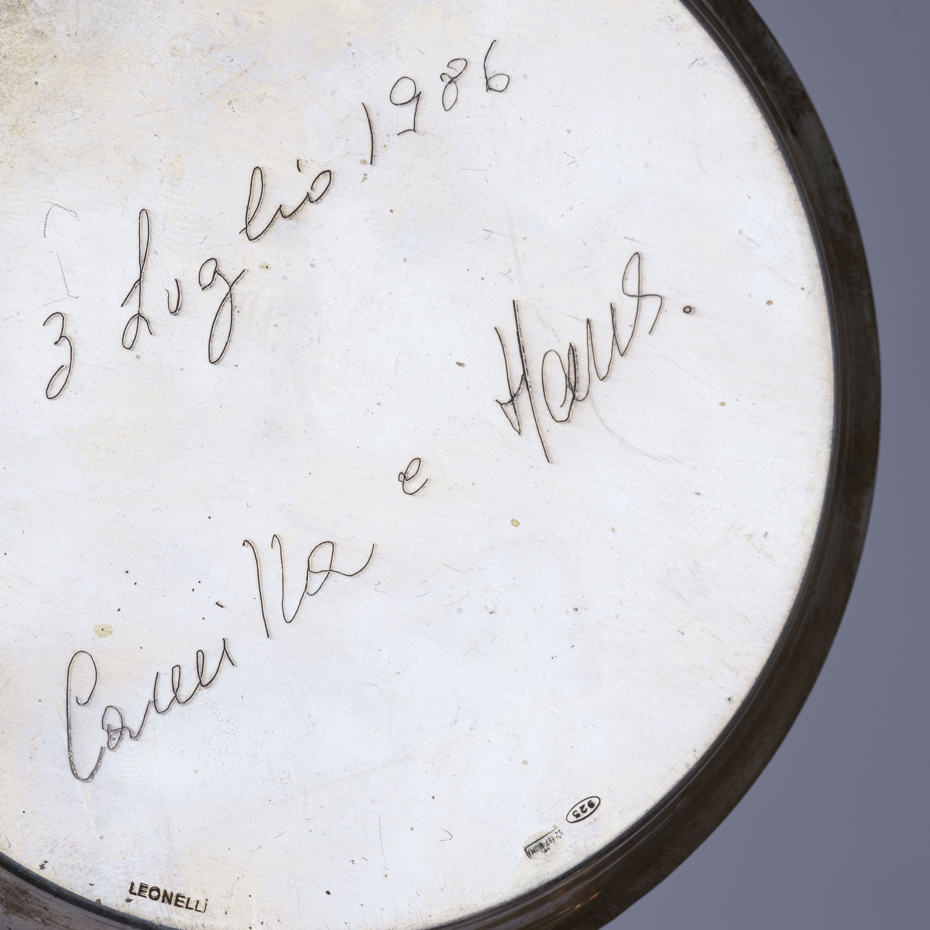 Lotto di diciotto oggetti