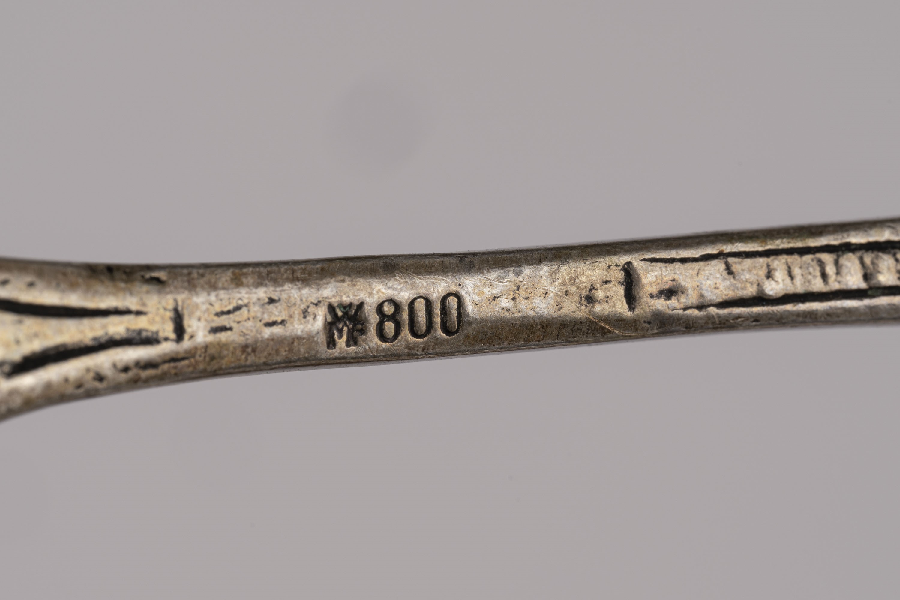 Lotto di cinque oggetti