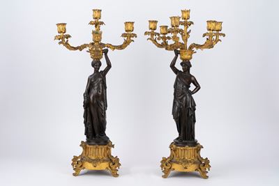Coppia di Candelabri Impero in Bronzo Dorato e a Patina Scura, Francia Inizi Secolo XIX
