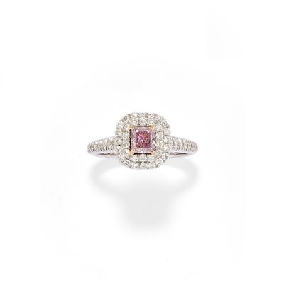 Anello con Diamante Fancy Rosa