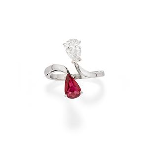 Ruby and diamond contrariè ring