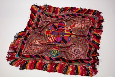 Foulard Faithful To Love And Beauty (50 Anni)