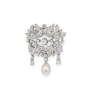 Brooch-pendant with diamonds