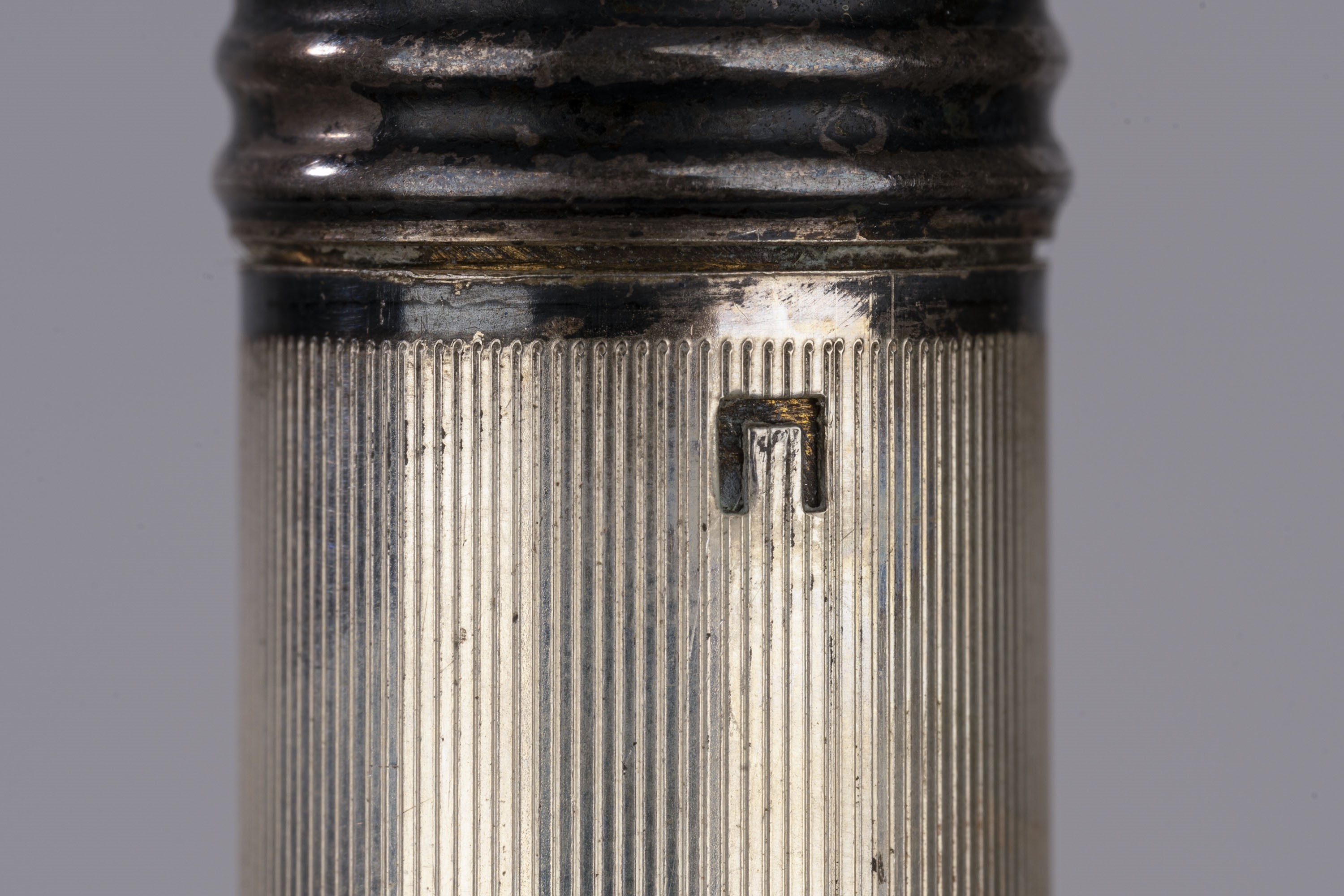 Lotto di cinque oggetti