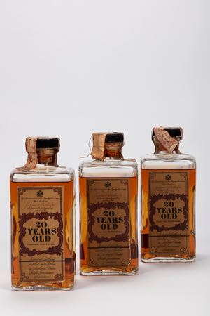 Justerini & Brooks, Finest Malt Scotch Whisky 20 years old Decanter