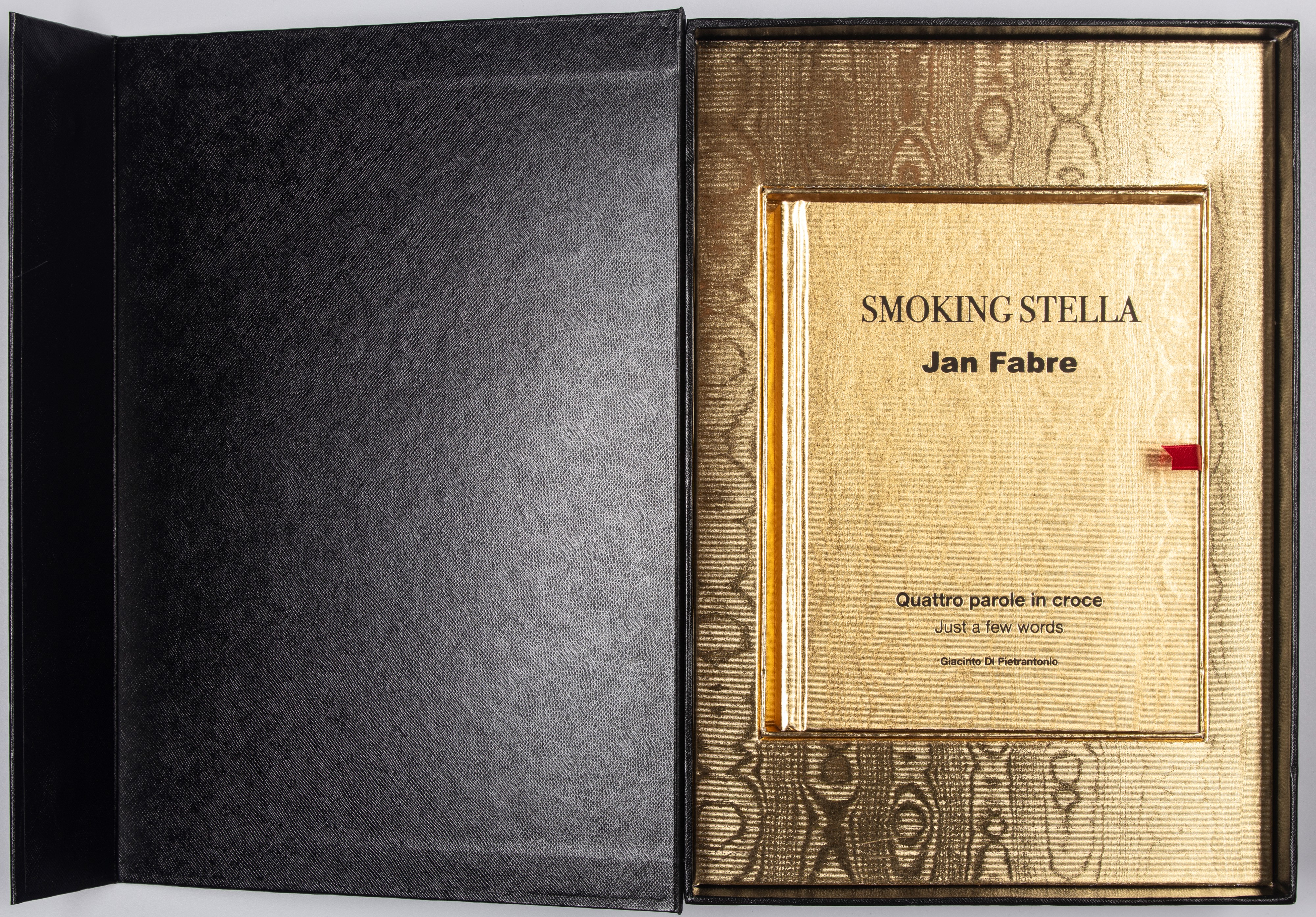 Jan Fabre - Smoking Stella