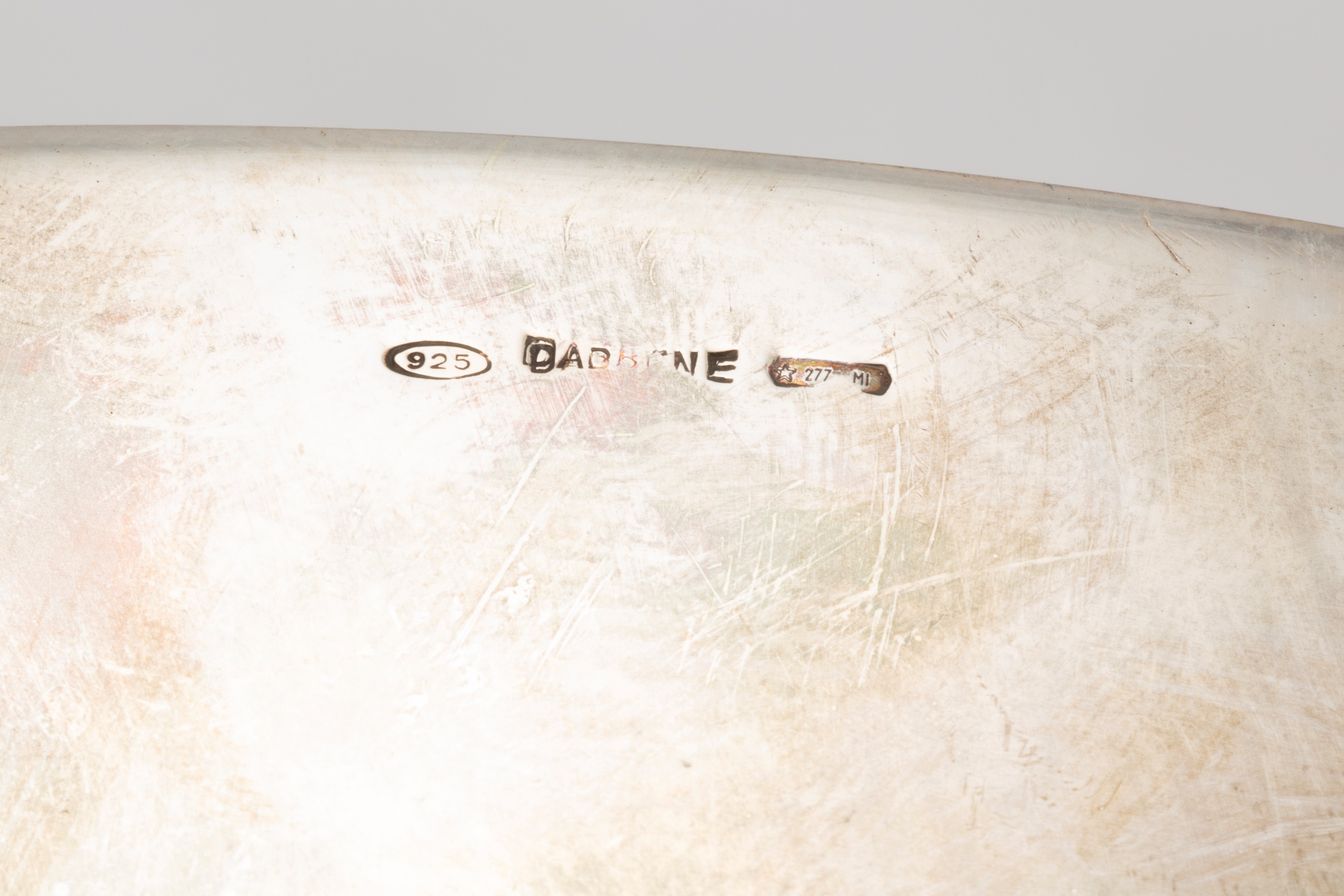 Due padelle e un tegame da cucina