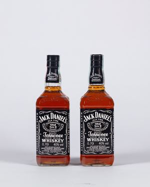 JACK DANIEL’S OLD N.7 BRAND OLD TIME QUALITY TENNESSEE SOLN & MASH WHISKEY (2 bt)