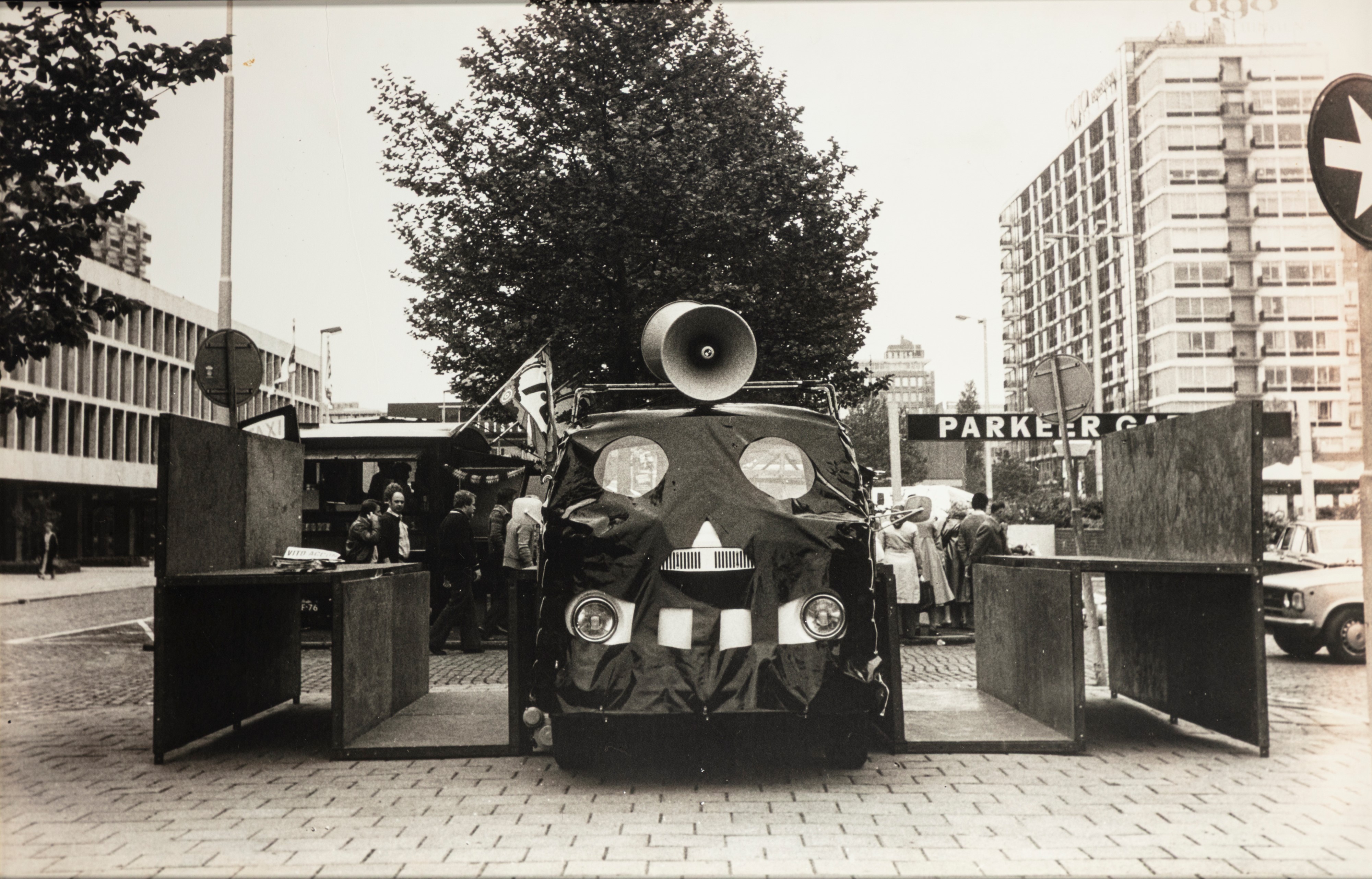 Vito Acconci - The Peoplemobile