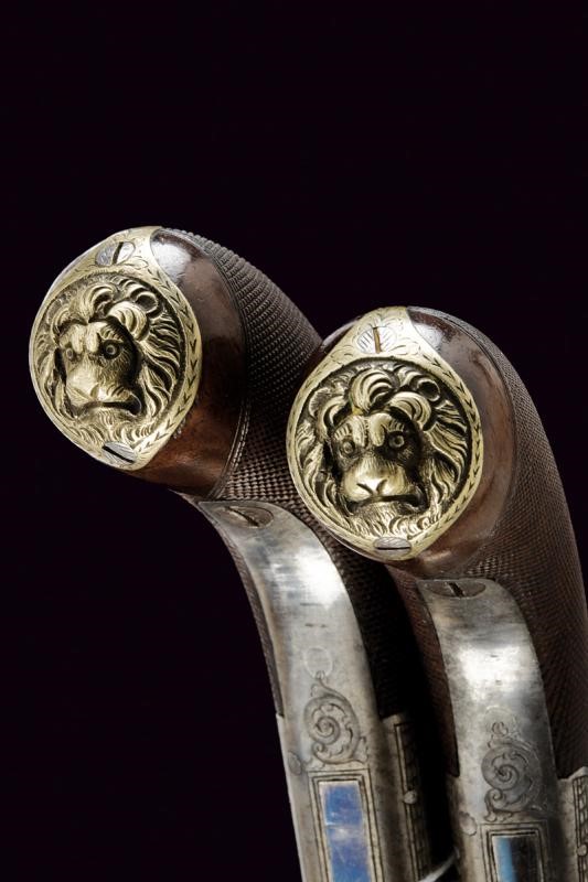 Paio di mazzagatti a luminello di Hollis & Co.