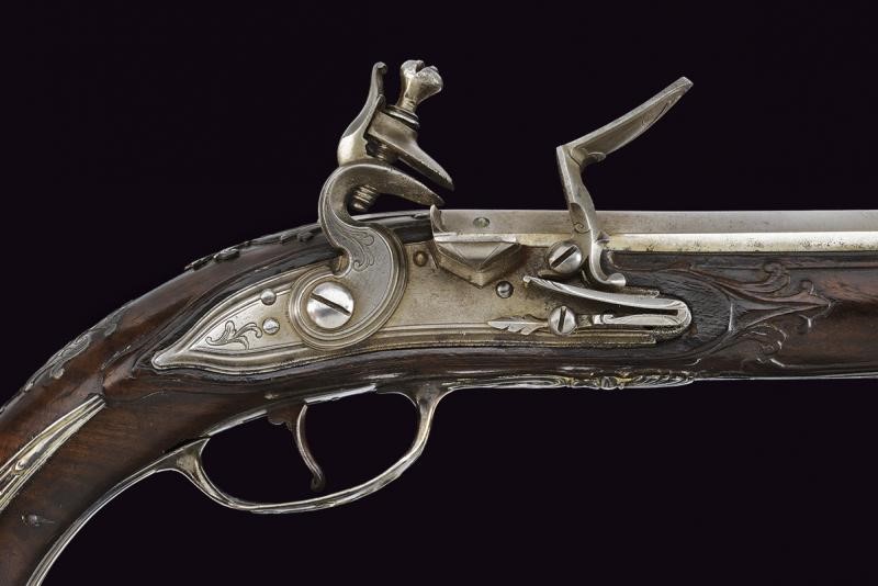 Pistola a Pietra Focaia con Fornimenti in Argento di Pietro Tomasi