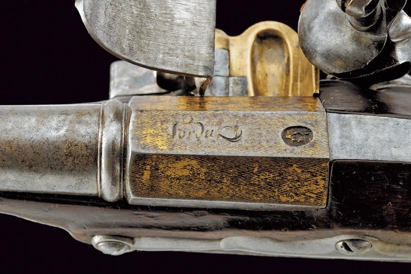 Paio di pistole a pietra focaia da viaggio firmate Louis Lamotte