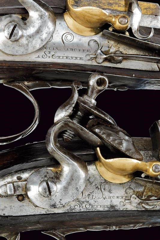 Paio di pistole a pietra focaia da viaggio firmate Louis Lamotte