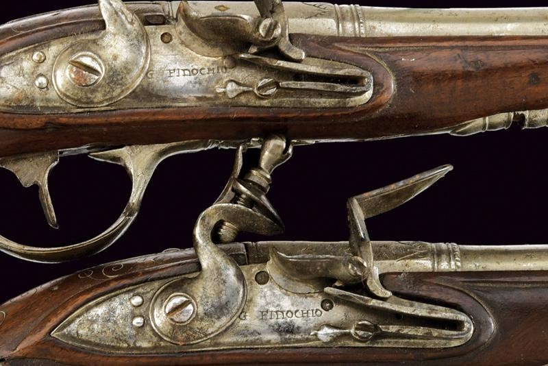 Paio di pistole a pietra focaia da viaggio di G. Finochio