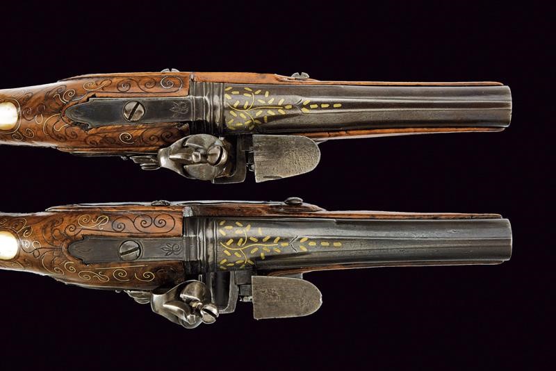 Paio di pistole a pietra focaia da viaggio di Lorandi