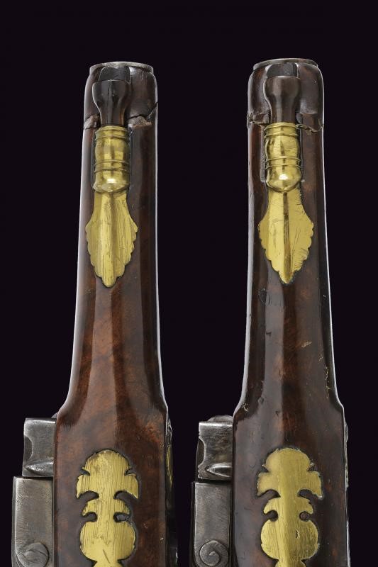 Bel paio di pistole a pietra focaia alla micheletta da ufficiale