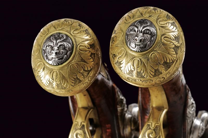 Paio di eleganti pistole da viaggio alla fiorentina