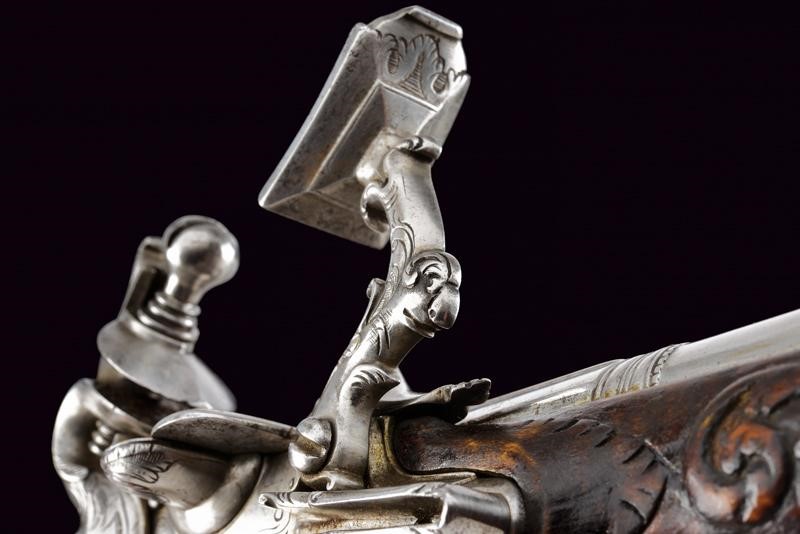 Paio di eleganti pistole da viaggio alla fiorentina