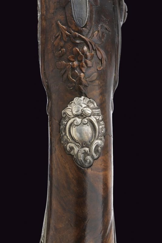 Pistola di Rousset ridotta a luminello, con fornimenti in argento