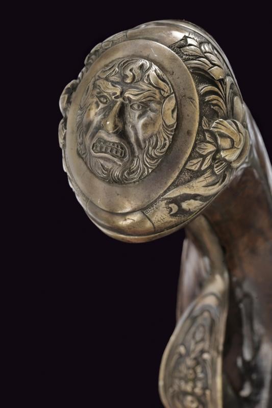 Pistola di Rousset ridotta a luminello, con fornimenti in argento