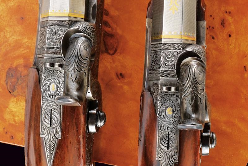 Paio di straordinarie di pistole a luminello di Carl Pirko