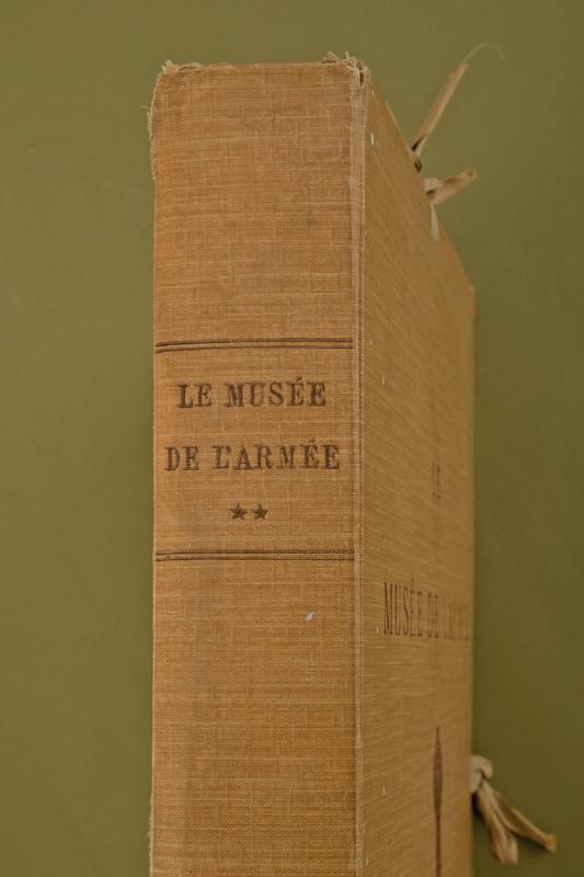 "le Musée De L'armée"