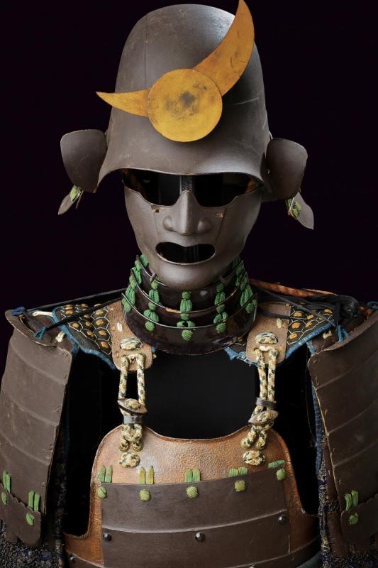 Okegawa Nimai-do Gusoku con Hineno Zu-nari Kabuto (armatura da Samurai)