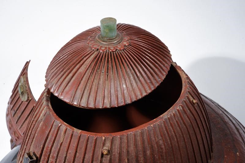 Scrigno da Tavolo Lavorato a Kabuto