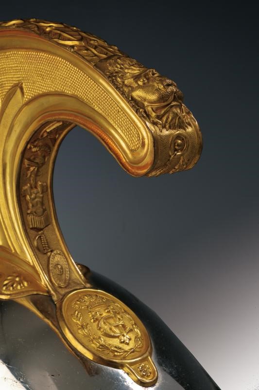 Elmo da Ufficiale di Cavalleria con Custodia Originale, Epoca Vittorio Emanuele III