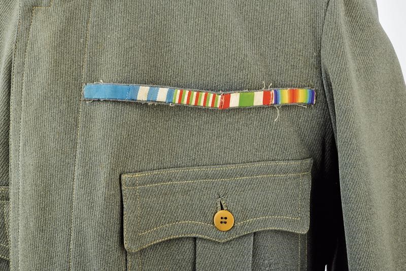 Set di Giacca e Berretto da Generale della Brigata di Fanteria Reggio