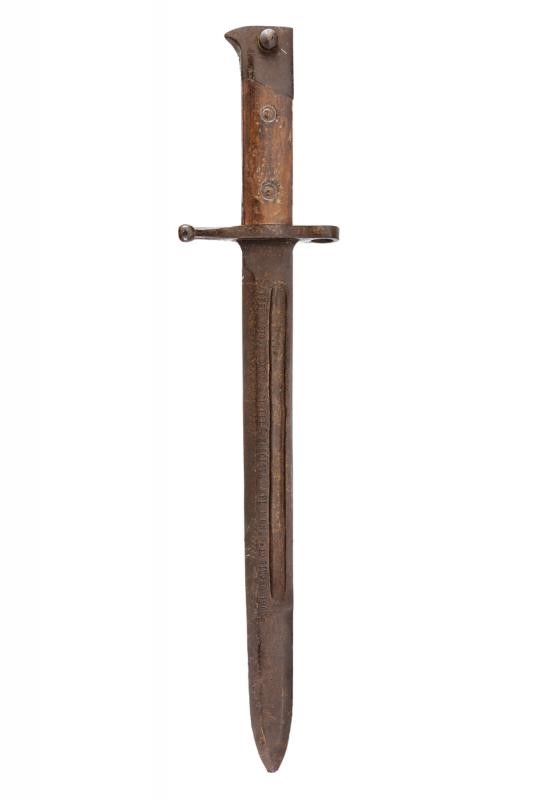 Scultura Commemorativa Lavorata a Effigiare la Baionetta Modello 1891