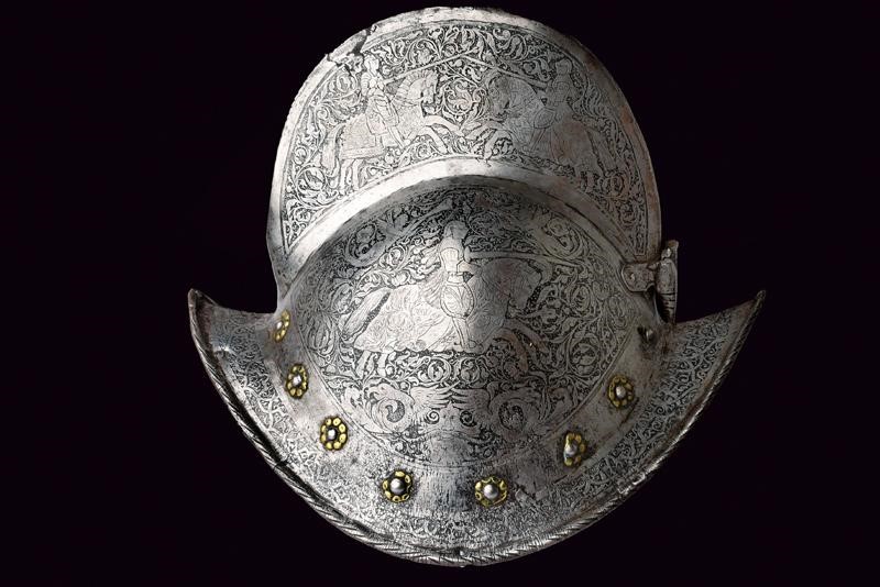 Morione Antico con Incisione Ottocentesca
