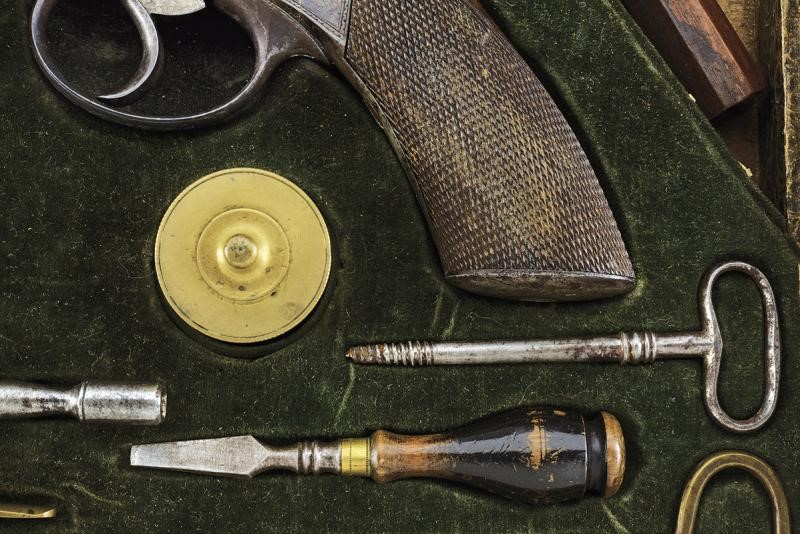 Raro Revolver Reeves a Luminello