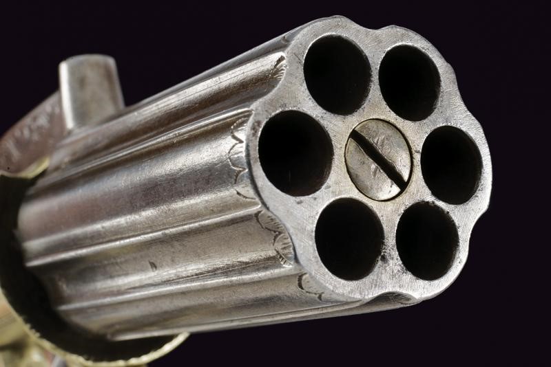 Pepperbox Revolver a Luminello di Egg