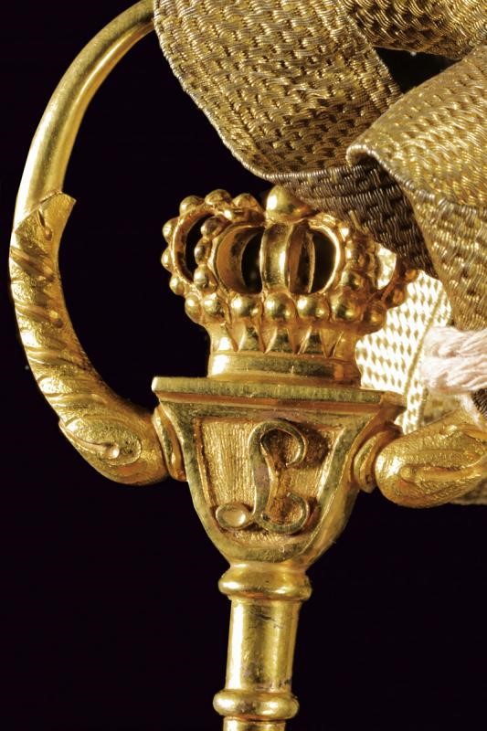 Chiave da Ciambellano con monogramma "L"