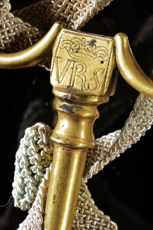Chiave da Ciambellano con Monogramma "vrs"