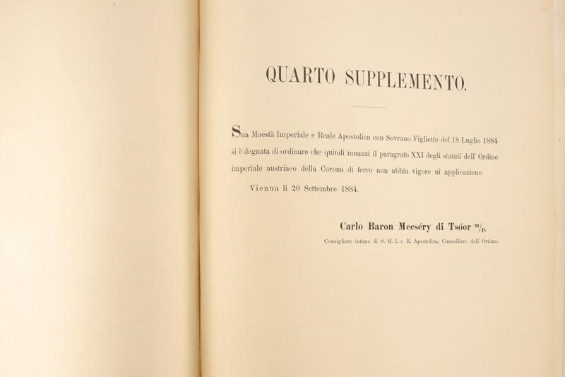Bellissimo cofanetto contenente gli statuti dell'ordine della corona di ferro